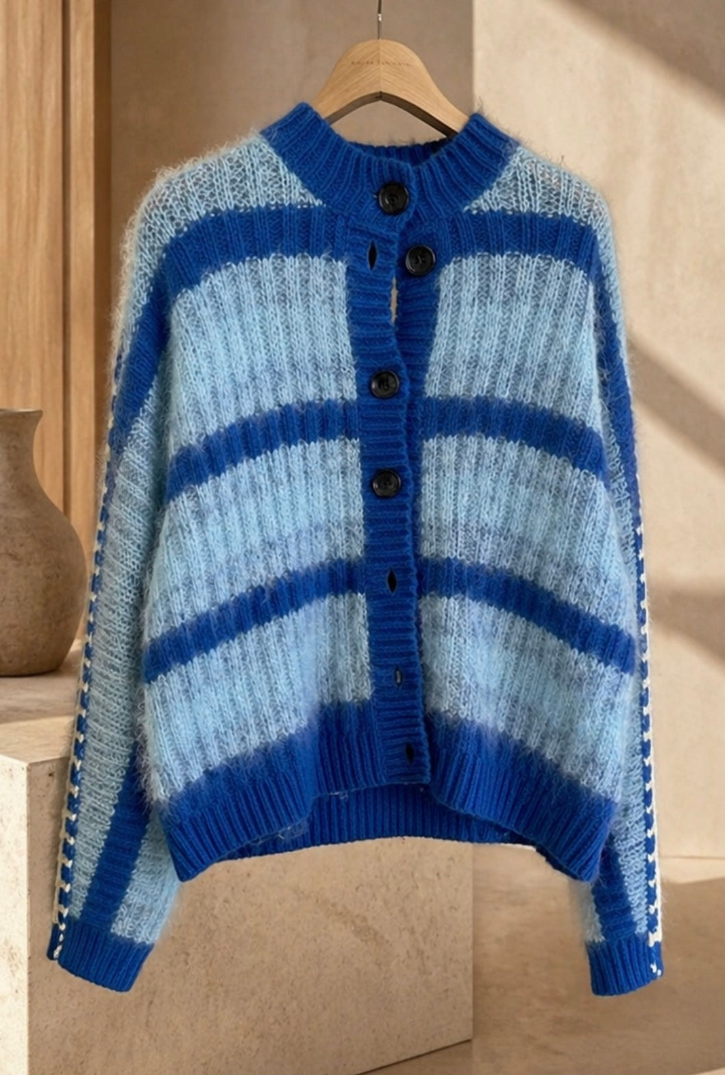 Gestreifte Strickjacke | Blau